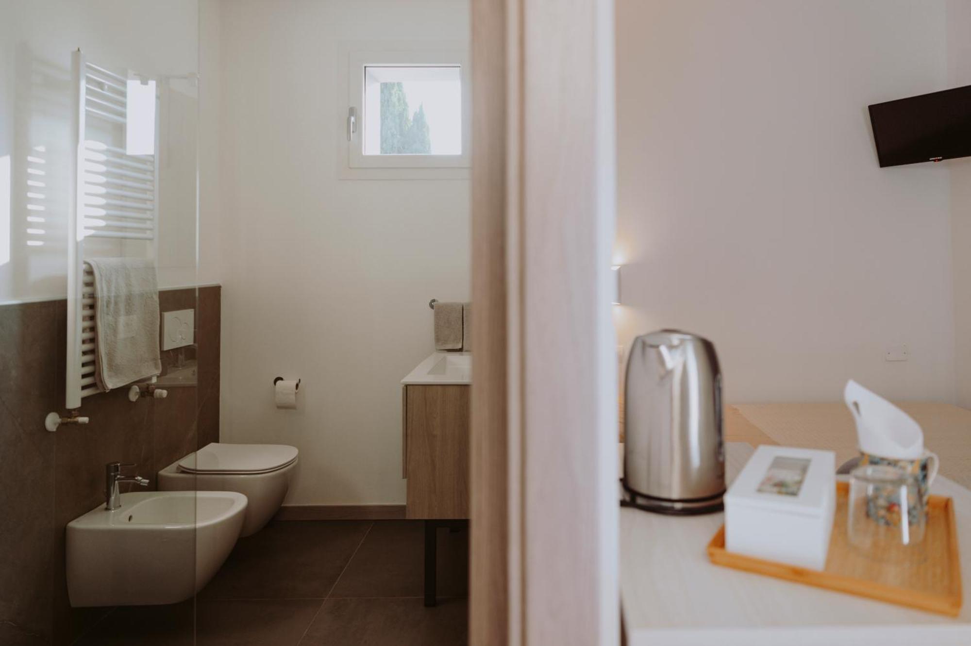 Bed and Breakfast Antica Dimora Dei Gelsi Манерба-дель-Гарда Экстерьер фото